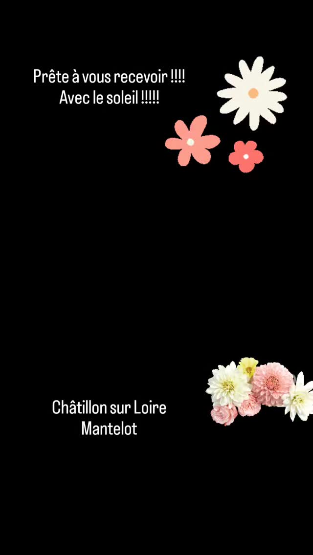 Toute la journée jusqu'à 17h
60 exposants
La créativité à l'honneur 🌼🌼🌼
#creascrapbysyl #marchecreateurs #chatillonsurloire #ateliers #scrapaddict
