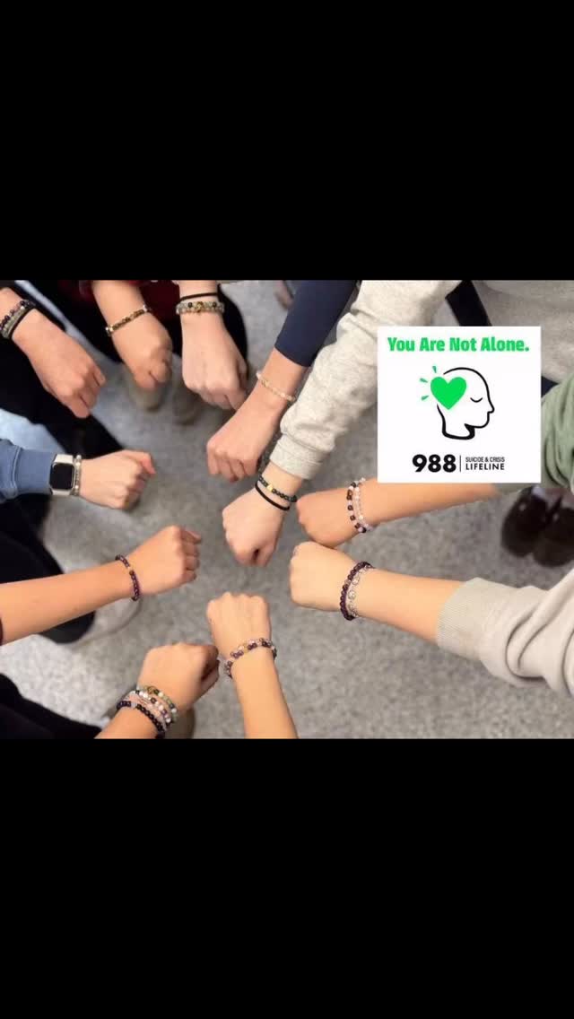 I visited Cold Hollow Career Center today for their third annual Mental Health Awareness Month NorahBeads workshop, hosted by the FBLA.
Students made bracelets to wear and to share, and learned about resources and strategies around mental health and suicide prevention.
Thank you for continuing to invite me to share this important message. ❤️