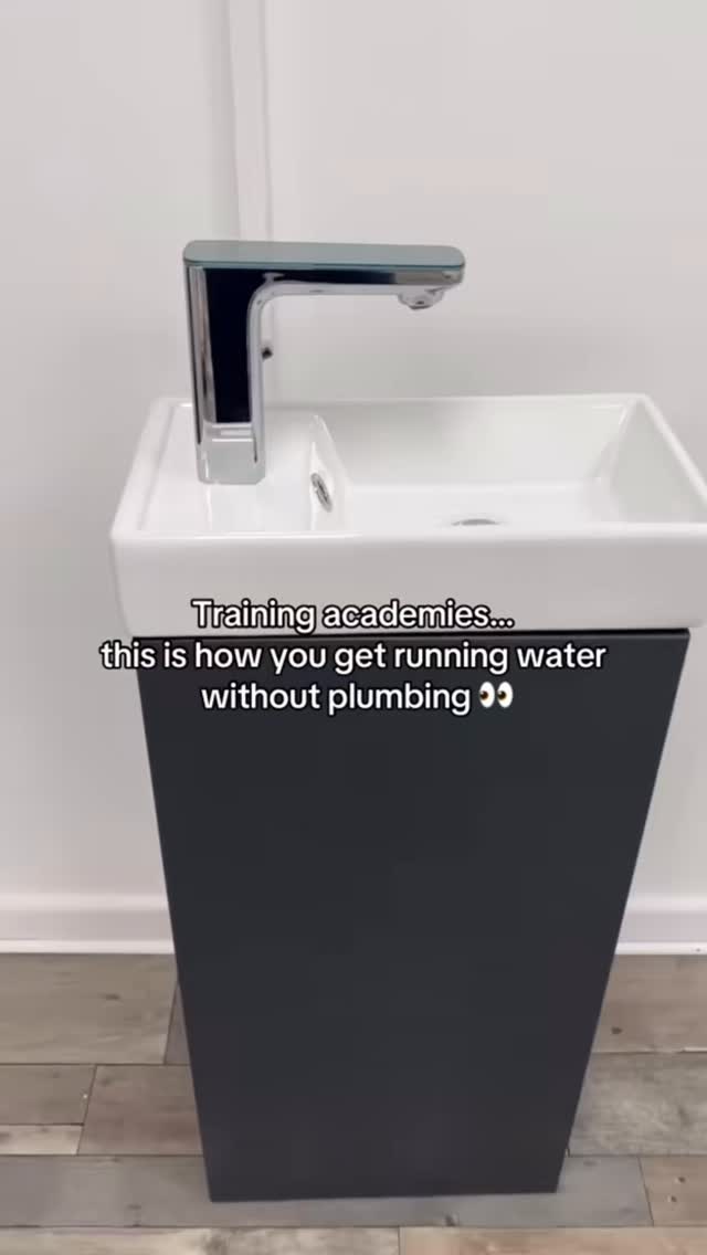 Whether you run a PMU academy, aesthetics training, barber courses or beauty training… having multiple sink setups can make a huge difference 👀
Perfect for busy training days, practical assessments and keeping your workspace running smoothly without everyone needing to share one sink
P.S Yes it offers hot and cold water..
Oh, and we offer finance options!
#beautyacademy #aestheticstraining #training