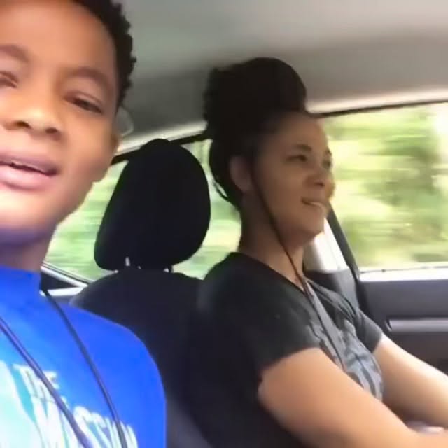 MOTHERHOOD.🌸
@wasgoaty
LINK TO SONG IN BIO!!!
. . .
is the only HOOD i rep🤞🏽
. . .
we had to run it back to show the growth and the enduring strength we’ve both had to display at different times for each other!
still …
our cheeks find the strength to SMILE EVERYDAY in HONOR of OUR EVERLASTING BOND!!!🖤
@wasgoaty & I LOVE YOU & we are GRATE”FULL”
