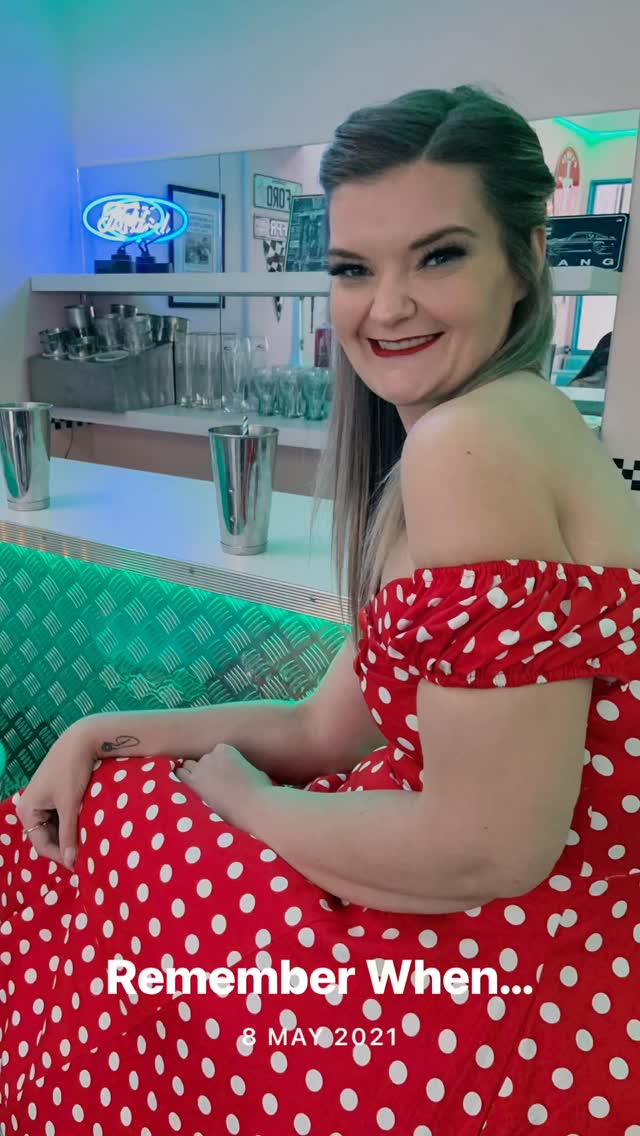 Love photo shoots
I look back on these behind the scene photos with very fond memories
Thanks to 📸 @imagesolutionsnt & everyone who joined in the fun 🤩
#photoshoot