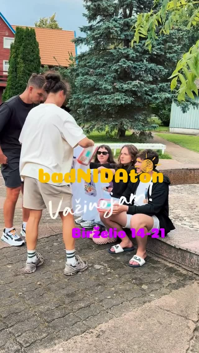 Badmintono atostogos jau birželio 14-21 dienomis! ☀️Liko paskutinės vietos, paskubėk registruotis. Laukia:
✅ Treniruotės
✅ Poilsis
✅ Pramogos
✅ Nida, kopos, smėlis, jūra
#nida #badmintonas #badmintoncamp #sportostovykla #vasara