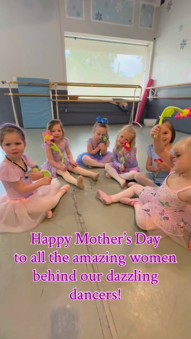 🩷🩷To ALL the women that inspire our future generations! We love you and honor you this weekend!!
Happy Mother’s Day!
#masondancecenter #mothersdayspecial❤️