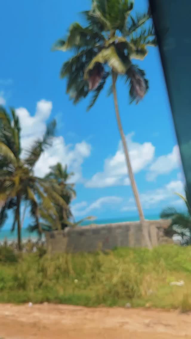 Sometimes the road gets rough before you reach peace.
But trust me, the calm waiting on the other side is worth every bump. Afiki Beach House is a slice of heaven. #hiddengems #Ghana #hideout #capecoast #elmina