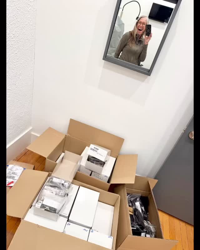 🚨 THEY’RE HERE!!! 🚨— and we are OBSESSED.
Our newest frames from the Milan Eyewear Show have officially arrived at Every Eye OD 😍🕶️✨
The unboxing has begun…
The entering is underway…
The polishing cloths are working overtime…
And trust us — these styles are worth the wait. If you’ve been thinking about a new look, THIS is your sign. Come try on the newest trends straight from Milan before your favorite frame disappears!