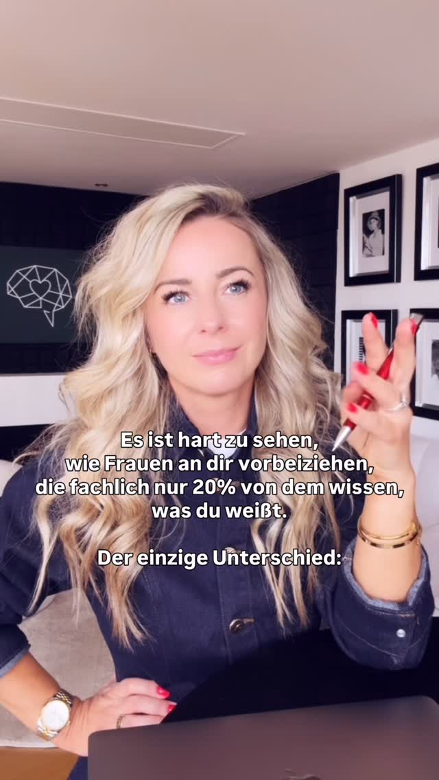 Es ist hart zu sehen, wie Frauen an dir vorbeiziehen,
die fachlich nur 20% von dem wissen, was du weißt.
Der einzige Unterschied:
Die wissen, wer sie sind und du weißt es noch nicht.
Nicht weil du weniger drauf hast.
Nicht weil du schlechter bist.
Sondern weil Klarheit verkauft.
Nicht Kompetenz.
Sie weiß genau, für wen sie da ist.
Sie weiß, was sie sagt und was nicht.
Sie weiß, welche Frau sie anspricht und welche nicht.
Und genau deshalb wird sie gewählt.
Du hast das Wissen.
Du hast die Erfahrung.
Du hast alles, was es braucht.
Nur eines fehlt noch:
Das Fundament, das das alles nach außen sichtbar macht.
Genau dafür habe ich THE CORE gebaut.
👉 Kommentiere CORE hier drunter ich schick dir direkt den Link.
Glaub mir, du wirst nie wieder unsichtbar sein. 🖤