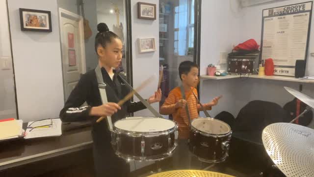Our talented sibling duo Ava and Christian practicing for their performance at the Brooklyn Cyclones game!! 🥁🎶⚾️ #drums #musiclessons #brooklyncyclones
