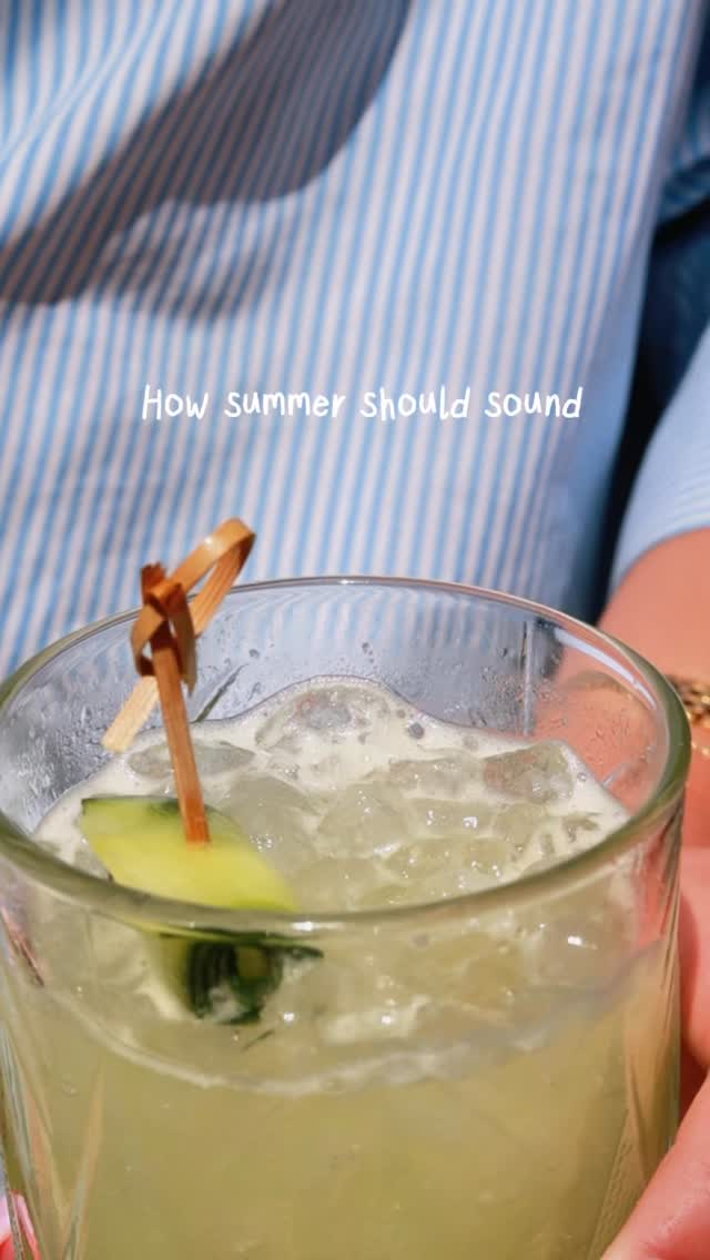 How summer sounds at 3 Wise Monkeys.🌿
Cold glasses, good music and slow island days turning into long nights.✨
#3wisemonkeys#restaurant#bar#assos#kefalonia