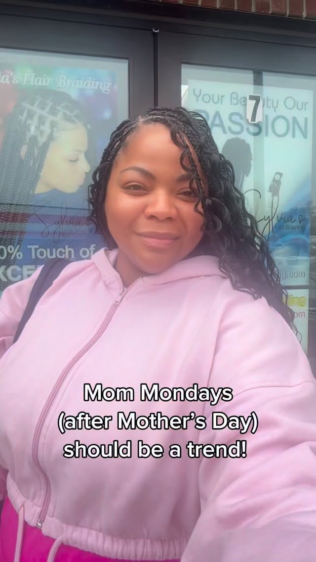 Hello Moms! I hope you enjoyed your Motherās Day weekend. This is my first āMom Mondayā after Motherās Day for solo time and self-care with no kids around. Because letās face it ā even though yesterday was Motherās Day, the mothering still happened. Our duties never end.
So this is your reminder to take some time this month for YOU. Whether itās a quiet coffee run, a massage, a workout, a nap, or simply sitting in peace for five minutes⦠refill your cup too. š