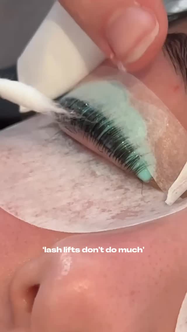 Some people still think lash lifts “don’t do much”… until they see results like this 👀
Ready to create clean, lifted, long-lasting lashes for your own clients? Our lash lift courses are designed to help you master the techniques behind consistent, confidence-boosting results.
Choose from:
✨ Lash Lift + Tint
✨ Korean Lash Lift
✨ Lami + Lash Lift Duo
Train with us at our Essex or London (Sidcup) academies and learn the skills to take your treatments to the next level.
Spaces are limited | book via the link in our bio.
Finance available | beginner friendly | ABT Accredited