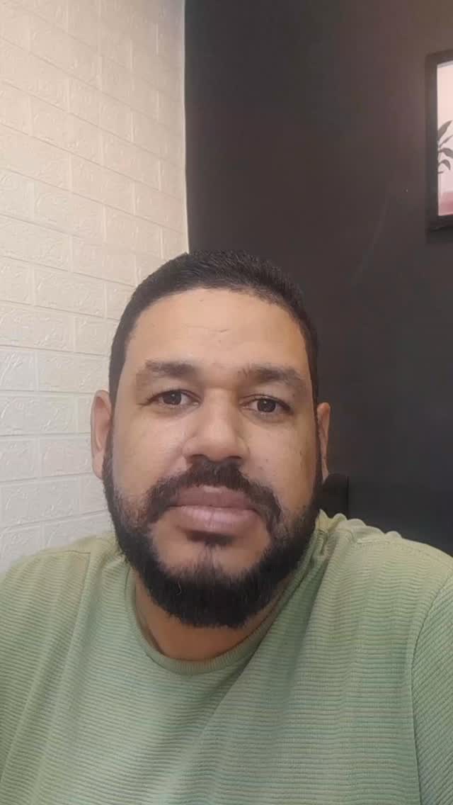 Ser PJ não é só "receber mais"
Tem imposto, tem estratégia, tem risco e tem muita gente abrindo empresa errada.
Antes de emitir a primeira nota, você precisa entender:
Qual atividade usar;
Quanto vai pagar;
E como não perder dinheiro.
Comenta PJ ou me chama no direct.