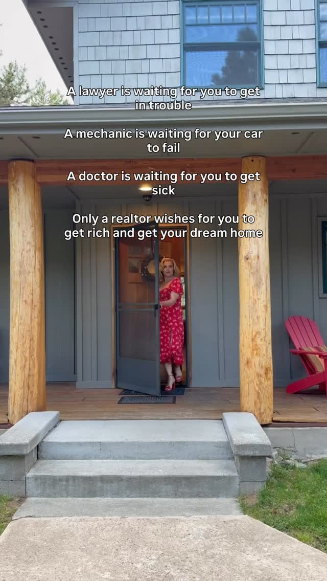 Only a realtor cheers for your success like that 😊
Hi, I’m Annie. Want to scale your business, grow online and stop overthinking content? Comment GLITTER for my free content guide💌