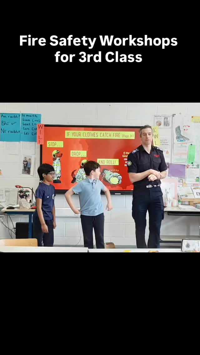 3rd class enjoyed a very interesting fire safety lesson with firefighters Ciarán and Sarah from Navan fire station. #firesafetytips #keepsafe🧯🚒🔥