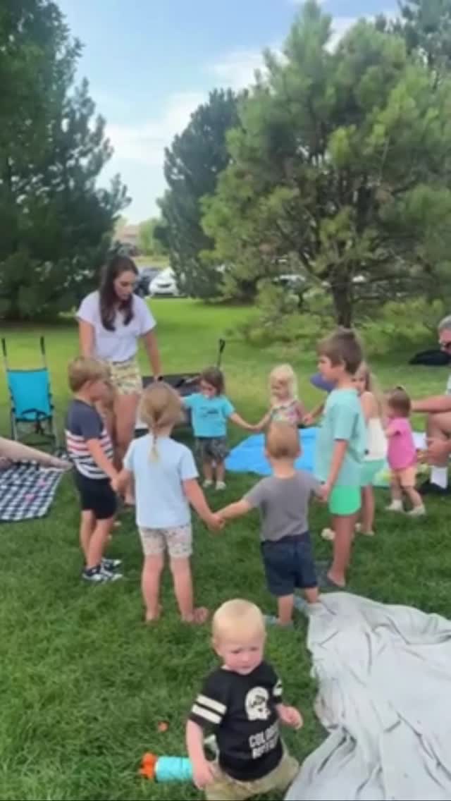 MUSIC & MOVEMENT is BACK for the 20206 season! 😱
The FINAL Summer Announcement is HERE!
🧐What: Music for the whole fam! Designed for Preschool age, inclusive of ALL!
🌳Where: Main Community Park (Windsor)
🗓️When: Fridays @ 10AM (June-July*)
💰Cost: FREE for families! **
🌟Register at mskaylasmusic.org and come boogie with us this summer! Instruments, songs, dancing and sunshine included! 🕺🎶☀️
*A mid-summer break will take place around July 4th. Follow us on socials for updates and scheduling!
** Suggested Donations help us to keep this program running and accessible for families throughout the summer! A portion of proceeds will be donated to Kids Pack!
Help us bring music and joy to the park this summer! Tag a friend who would LOVE this!
#musicandmovement #musicinthepark #mskaylasmusicroom #summerseries