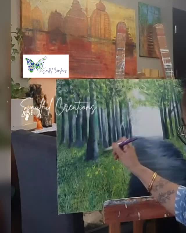 Where I meet myself 💕in my colours , in my brushes, in the canvas that takes shape in their own dwellings ❤️😍
#art #artist #artlove #artforinteriors #soulfulcreations_reena17
