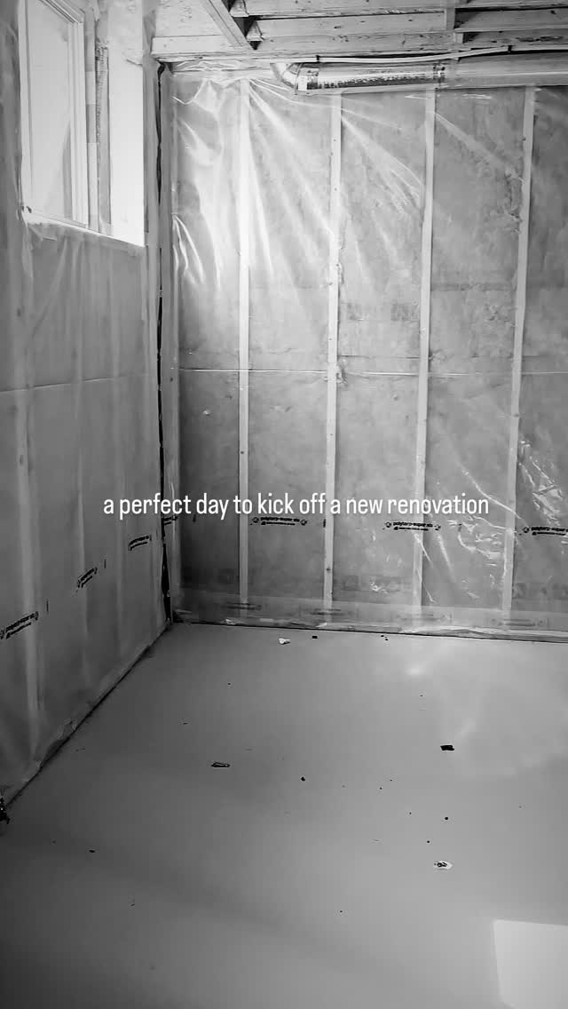 Spring is in the air đą
#AnaColeInteriors #LdnOnt #renovation