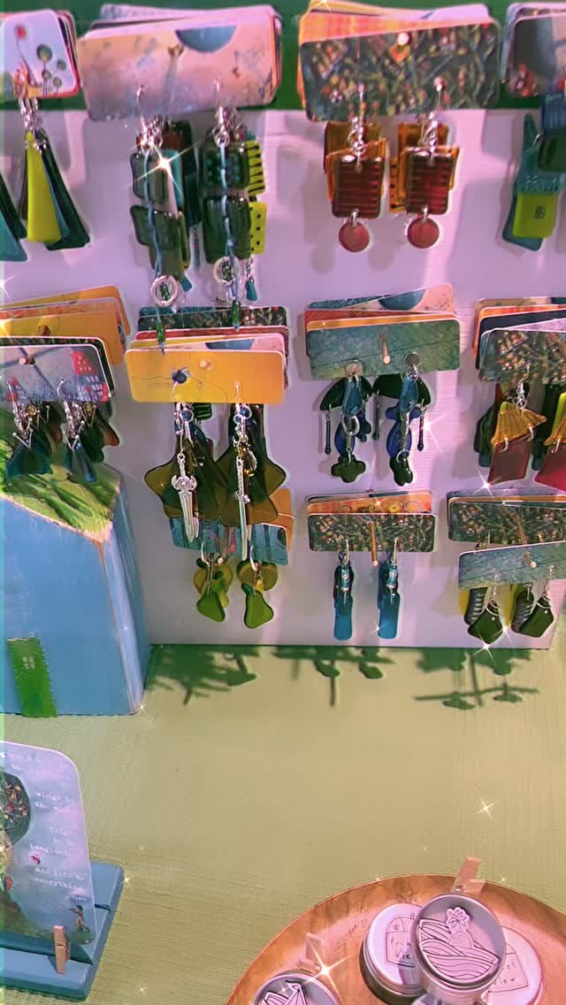 ASMR for you 😊
#fantasybasel2026 #annabies #glassjewelry