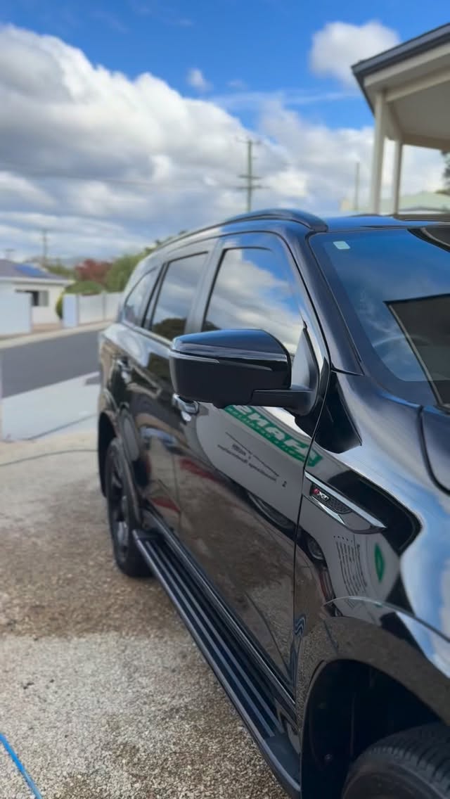 Our client sent their fairly new Isuzu M-UX to us after having it all marred up at a drive through car wash. We spent the day correcting and removing majority of the deeper scratches/swirls and brought back the jet black luster. The car was treated with:
- Exterior deep clean
- Decontamination wash
- Single stage paint correction
- Ceramic spray sealant applied
#mobiledetailing #hobart #tasmania
Contact us for an obligation free quote
📞 0467804054
📧 kevin@hansdetailing.com.au