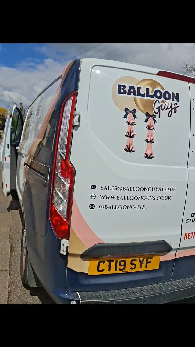 🧸🧸Birthday Setup for Oscar
Earlier today, we delivered some balloon arrangements to Cassiobury Waford for Oscar’s 5th birthday.
The setup was prepared today & delivered Ready for his birthday morning !
With the order placed via the website
www.balloonguys.co.uk our client opted for personalisation & changed the colours so they all matched.
The order contained ;
Latex balloons 7 on each , we also use high-quality float to ensure they last beyond 24hrs and extend past the party time
Two Teddy bubbles
One light up tulle bubble
A floating number 5 in gold
Everything is handmade and has been completely matched colour wise personalised bagged and delivered 😊
Happy 5th Birthday, Oscar Noah 💖
#Watford #newballoons #birthdaymorning #delivery #5thbirthdaysurprise