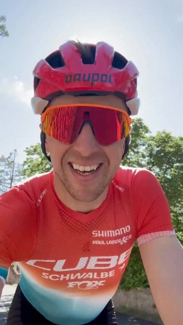 🇨🇿 Už za týden! 🇨🇿🔥
Přijďte českým bikerům vytvořit atmosféru, pro kterou je Nové Město známé po celém světě 👀📣🚵♂️
⸻
🇬🇧 One week to go! 🇨🇿🔥
Come and create the atmosphere that makes Nové Město famous all around the world 👀📣🚵♂️
#mtbnmnm #ucimtbworldcup #ucimtbworldseries #OneWeekToGo #czechcycling