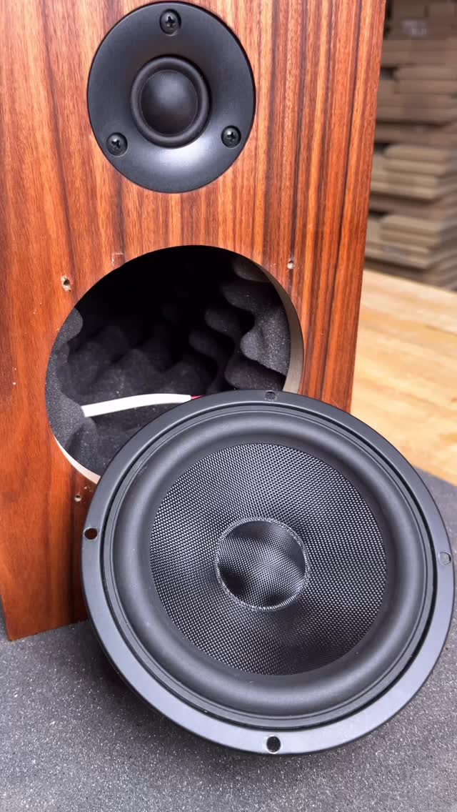 The Torii is an outstanding value and a great gateway into speaker building. They punch well above their weight and are ideal for applications like desktops or spaces where you don’t want large speakers. They are often given as a gift since the price point is lower than other kits and especially similar quality pre-finished speakers. If you’re looking for a compact bookshelf this may be the one!
CSS-audio.com