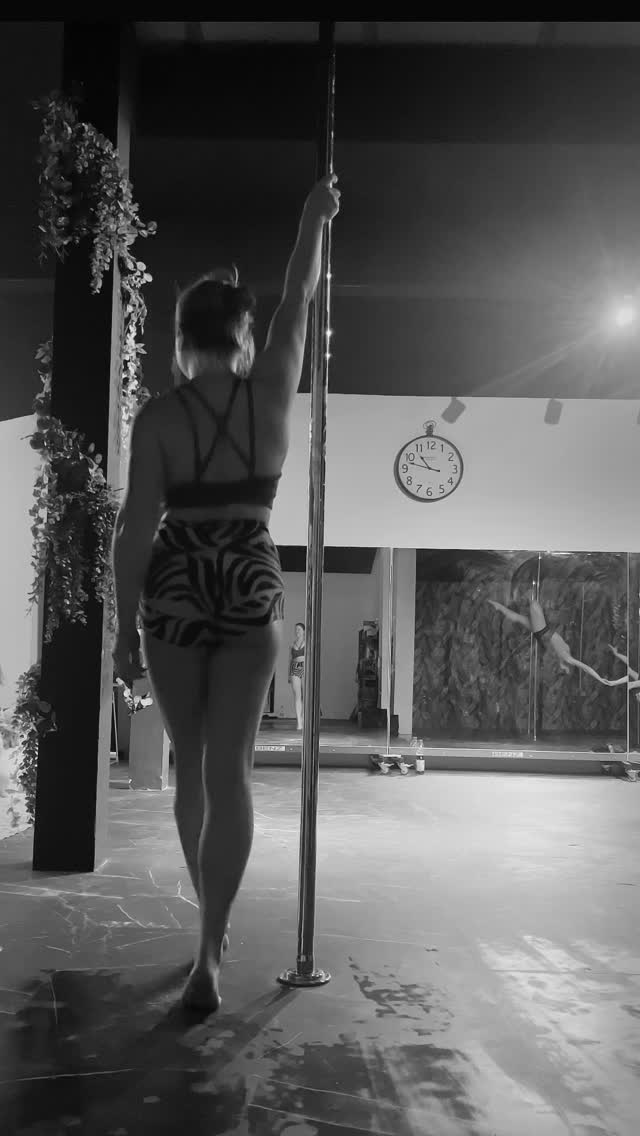 Pole Flow
#poledance #woman #polesport #bremerhaven #poleflow
