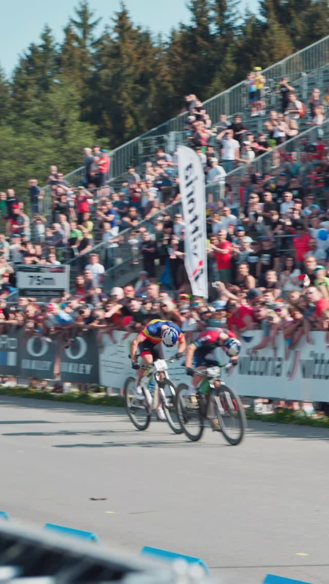 Sprinting towards the finish line 👀🏁
The WHOOP UCI Mountain Bike World Series in Nové Město na Moravě is almost here! 🔥🚵♂️
—
Spurtujeme do cíle 👀🏁
Světový pohár v Novém Městě na Moravě už je za rohem! 🔥🚵♂️
#mtbnmnm #nmnmworldcup #ucimtbworldseries #pidcock #bethere