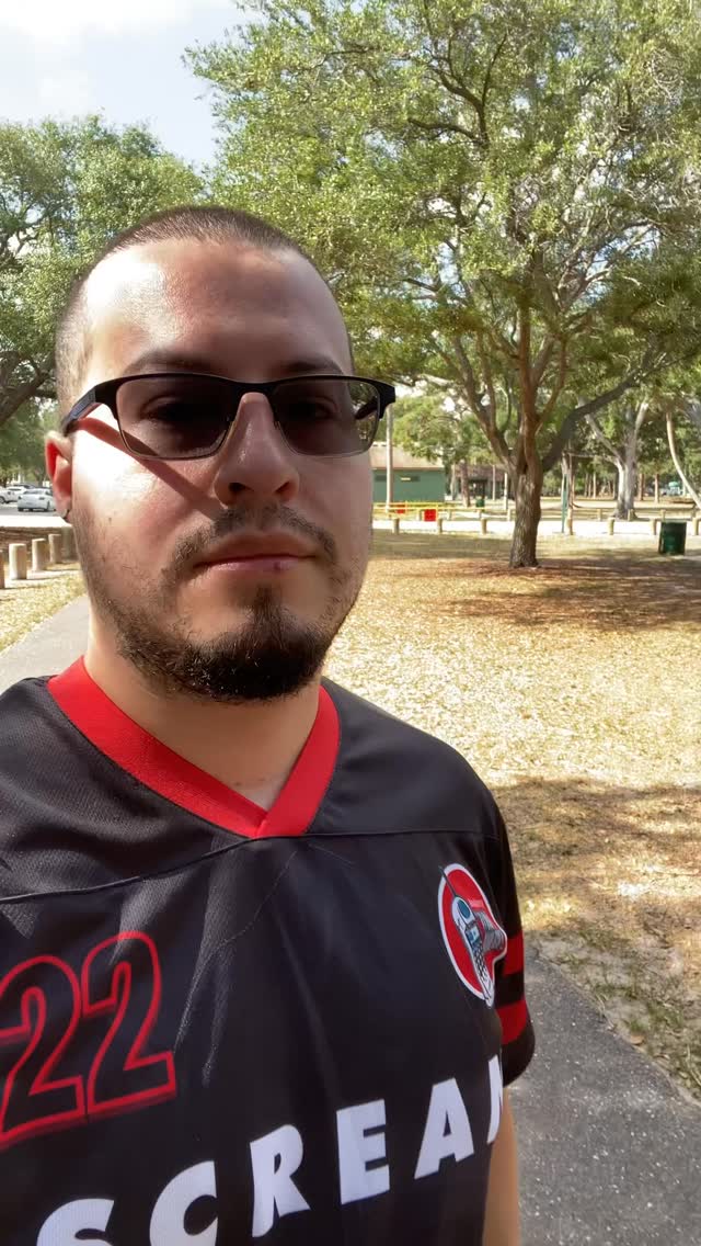 Celebrate my birthday, my brothers birthday, and my sisters birthday with me and my family at the park!
Learn English with Spanish, Portuguese, and French translations 🎉
How do you like to celebrate your birthday?
#inglesparabrasileiros #englishteacher #inglesparaadultos #comprehensibleinput #languagelearning