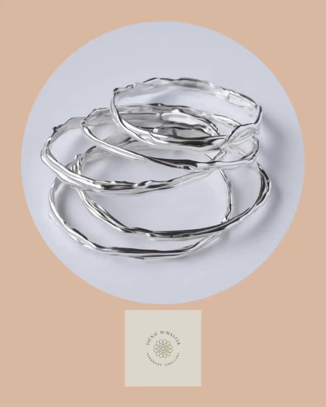 Handmade solid sterling silver jewellery.
Inspired by the flow of water.
Each piece one of a kind.
#handmadejewellerybelfast #somethingdifferent #ndccmaker