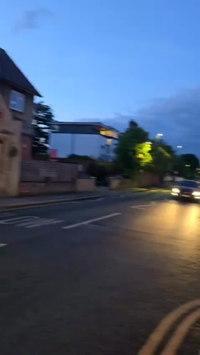 Our first social at @rushmeresw19 was a success! We were worried that no one would turn up but we shouldn’t have. Thank you everyone who made the effort to come, from those who drove up from Brighton (“only 65 mins you know”) to those who wandered over on foot, and of course, to my wonderful students, both past and present.
More clips and pics to follow when I receive them.
Watch this space for another Swingstate social on a Thursday. Shall we have a live band? xx dawn