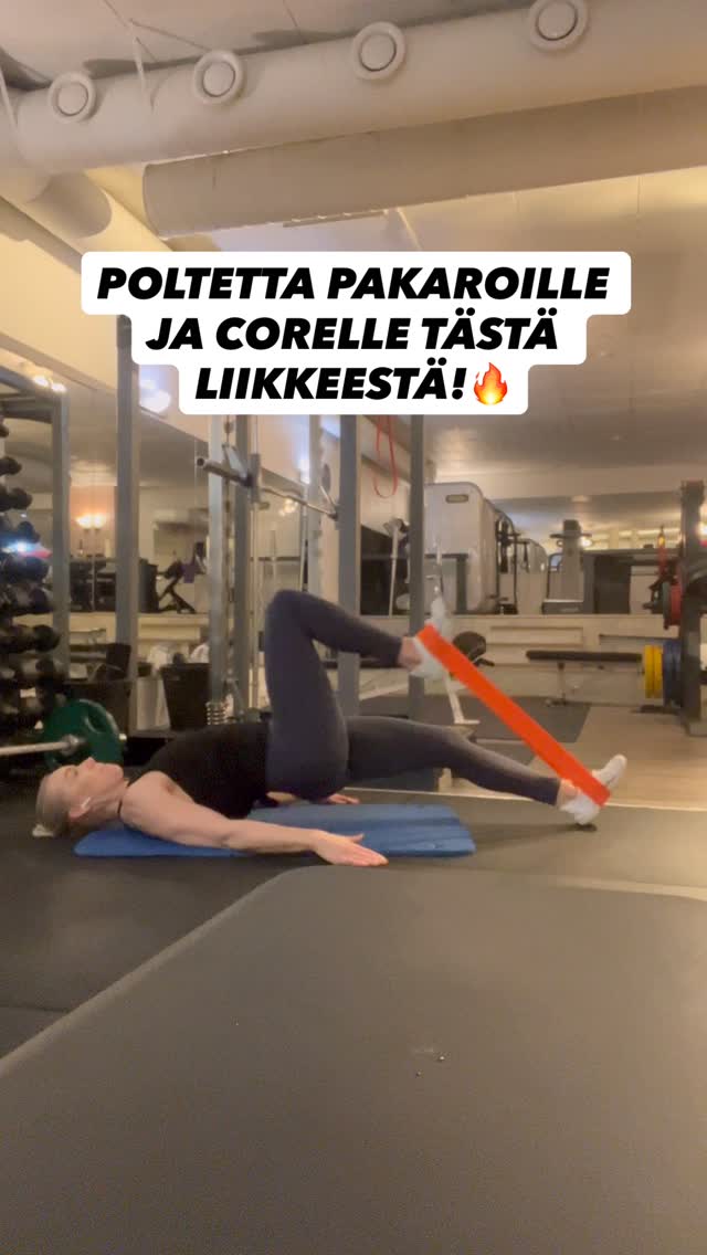 Tässä huippuliike, joka vahvistaa mm. pakaroita, takareisiä, lonkankoukistajia ja corea! 🔥
Loistava liike tukemaan myös juoksua, nyt kun lenkkisäät kutsuvat kesän lähestyessä! ☀️👟
Muista rakentaa voimaa pohjalle, jotta kehosi kestää juoksun iskutusta. Aloita juoksu maltillisesti ja lisää määrää vähitellen, etenkin jos et ole juossut viime kesän jälkeen tai olet vasta aloittamassa. Näin kehosi ehtii tottua rasitukseen ja vältyt turhilta vammoilta!
Tallenna ja ota liike testiin! 💪🏻
Jos kaipaat apua voimaharjoitteluun niin laita minulle viestiä inboksiin niin jutellaan lisää! Valmennan Kuopiossa ja myös etänä!🤸🏼♀️
Ota tilini seurantaan jos kaipaat lisää treenivinkkejä!✅
#voimaharjoittelu #pakara #core #lonkankoukistajat #takareidetkiittää
