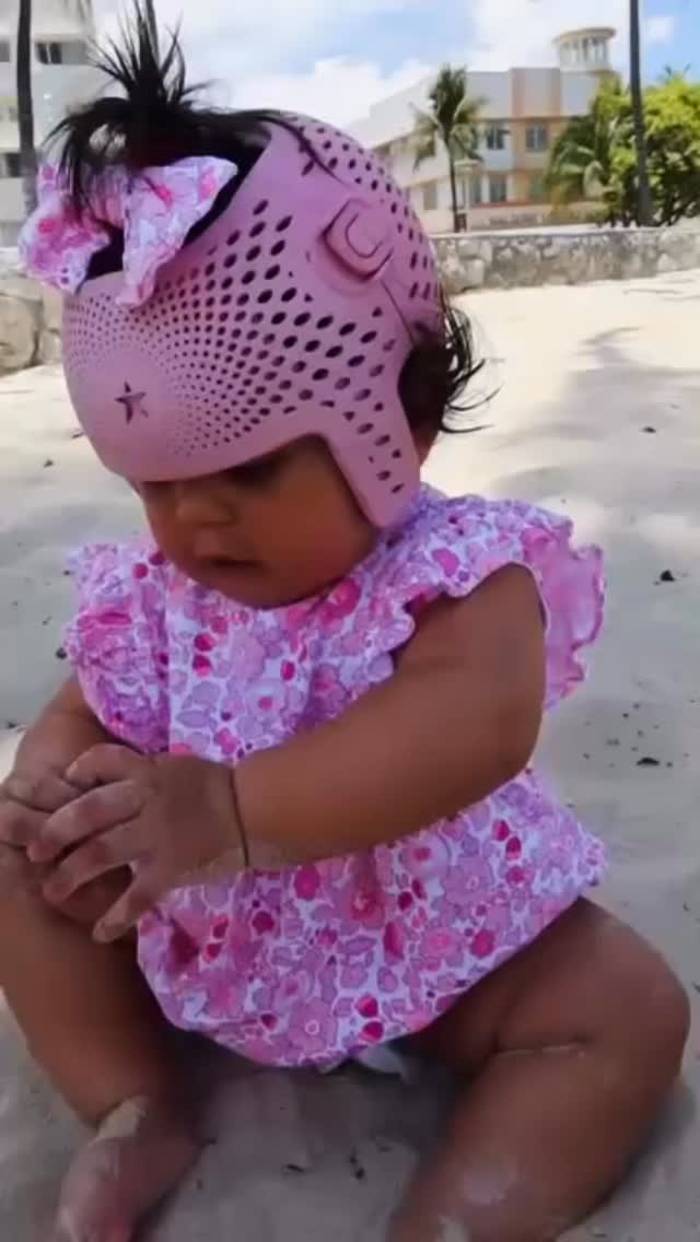 “The softest little moments 🤍
Crafted from ultra-soft Peruvian Pima cotton for comfort, softness, and timeless style. The perfect newborn gift — ready to give.
Thank you to @hudson_valley.mom for sharing these sweet Baby Litty moments 🤍
#BabyLitty #PimaCotton #LuxuryBabyClothes #NewbornGift #BabyStyle”
