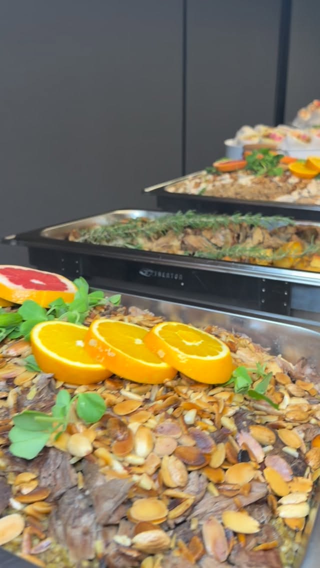 Welcoming baby fares…Emina’s morning breakfast 🥂#cateringbymona #delicious #yummy #foodstagram #catering