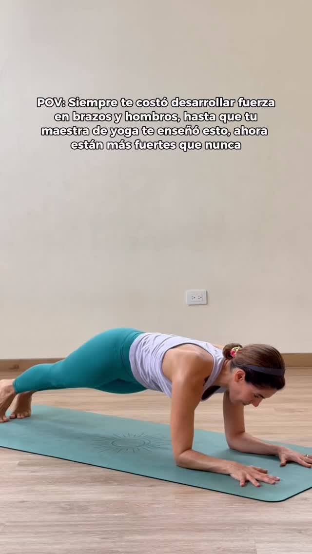 ✨ La fuerza en la parte superior del cuerpo no se construye intentando posturas avanzadas de un día para otro…
Se construye en los pequeños pasos, en la práctica constante y en aprender a conectar con tu cuerpo primero 🦋
Porque antes de sostener una postura, necesitas construir la fuerza que la hace posible 🙏🏻🤍🤍
