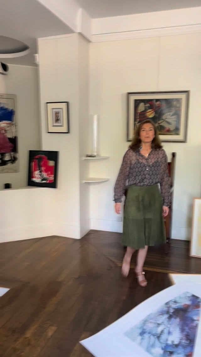 ✨ « L’art de l’estampe » ✨
Dans ma nouvelle exposition dont le vernissage est le 4 juin, je vous invite à découvrir l’univers fascinant de l’estampe et de ses multiples procédés d’impression : lithographie, monotype, eau-forte, aquatinte…
Une traversée du XXe au XXIe siècle, réunissant des œuvres de grands artistes tels que Max Ernst, César, et bien d’autres.
Le catalogue est en cours.
À très bientôt 😊
🥂 Vernissage jeudi 4 juin
🖼 Exposition du 5 juin au 10 juillet
Collection Stéphanie Peyrissac
📍 9 avenue de Lamballe, 75016 Paris
#collectionstephaniepeyrissac #estampe #artcollector #lithography #gravure
