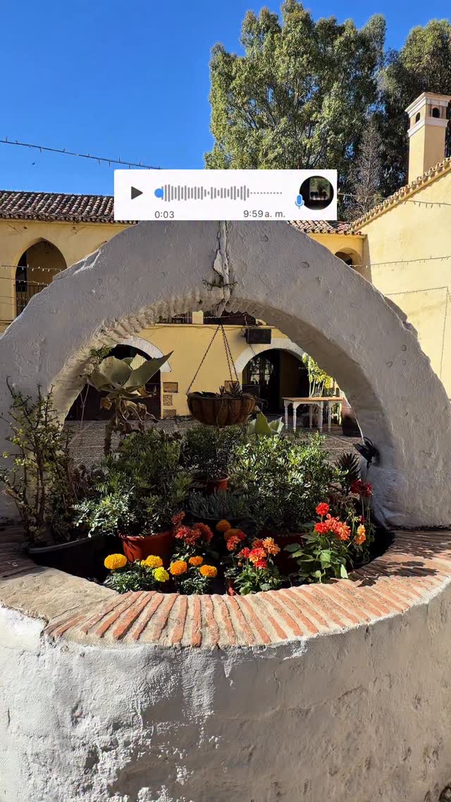 Hoy tenemos la cena de la Copa Bienvenida Turismo San Roque y los detalles son lo más importante 💐🌼
