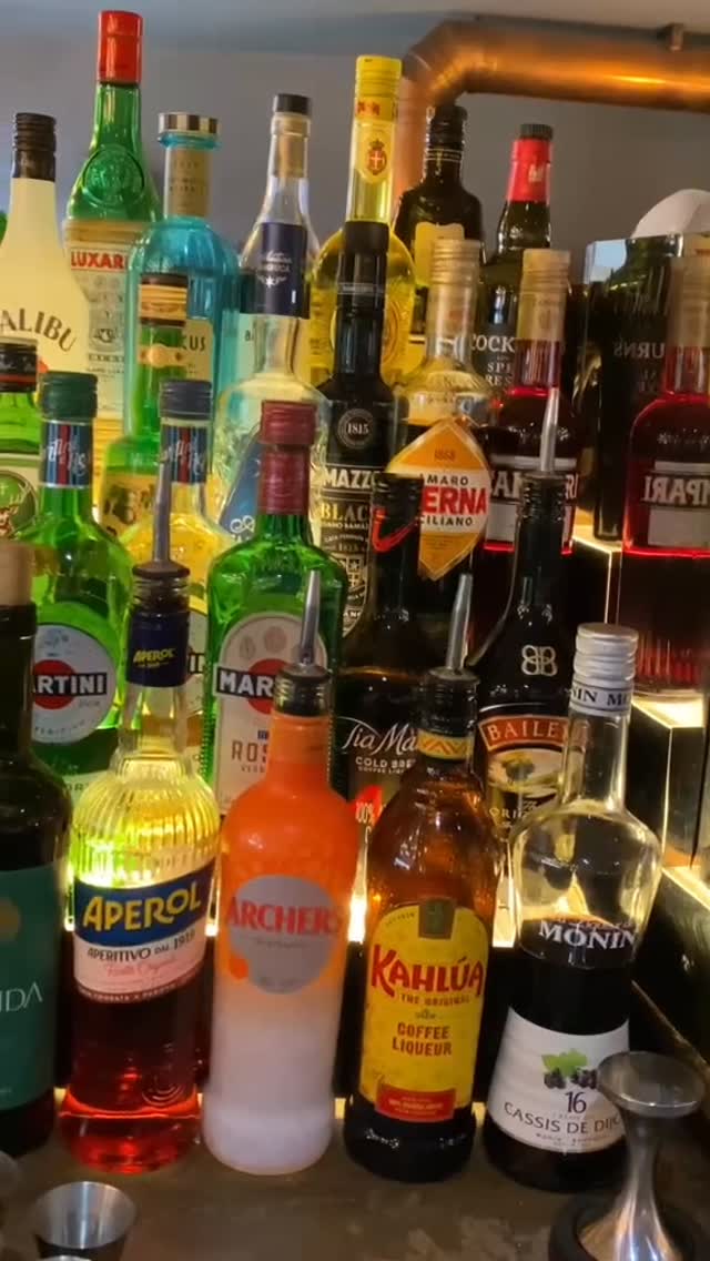 Cocktails, conversation, and low lighting.
SALT.
#maldon #essex #italianbar #coctailtime #essexlife