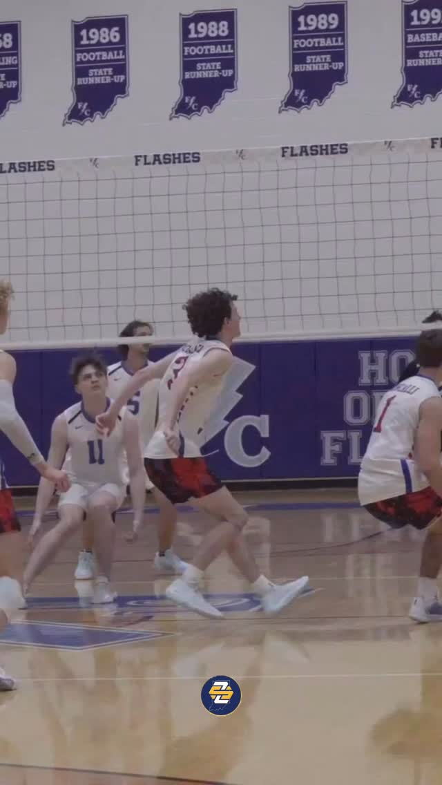 Sectional Semifinals vs Franklin Central
Roncalli’s Xavier Lawrie with a 🥞to start and end on a RIP for the winning point.
#behindthelens #alwayssearching #futurestars #grinding #growthesport