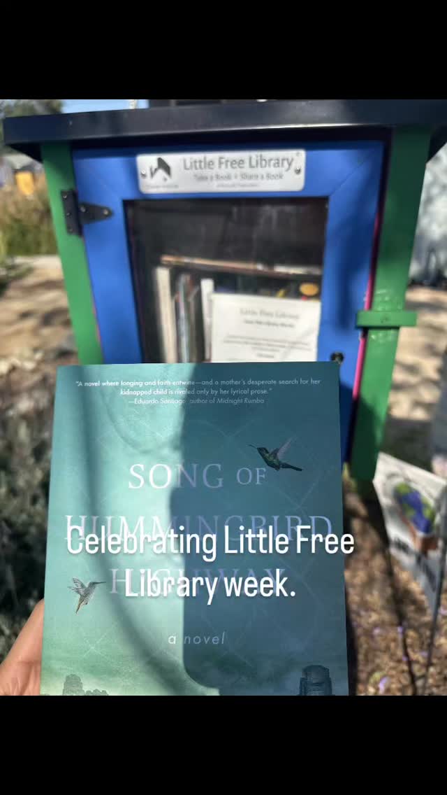 Love #littlefreelibrary week!
Don't you have a gently used book that is longing for a new reader?
Opening the little door feels good.
@chloe.the.reader @moonstoneandmistbookshop #dogsofinstagram #magicalrealism #SongOfHummingbirdHighway #bookclub
What's your favorite book?