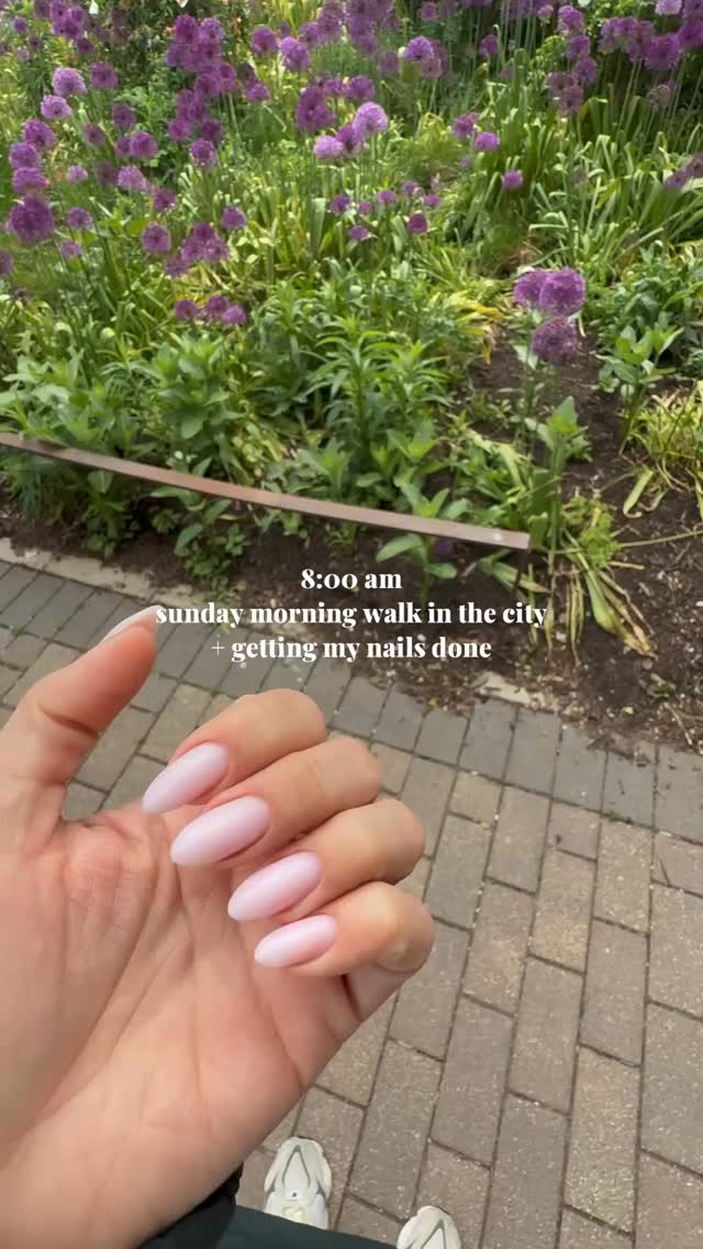 morningggg walk + nail refresh on a sunday ☁️☁️