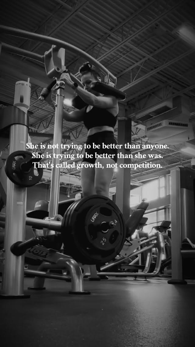 Crushed personal lifting goals this week! 🙏🏼🙌💪
#SummerBodyLoaded #NoCompetition #PersonalGoals #Activated