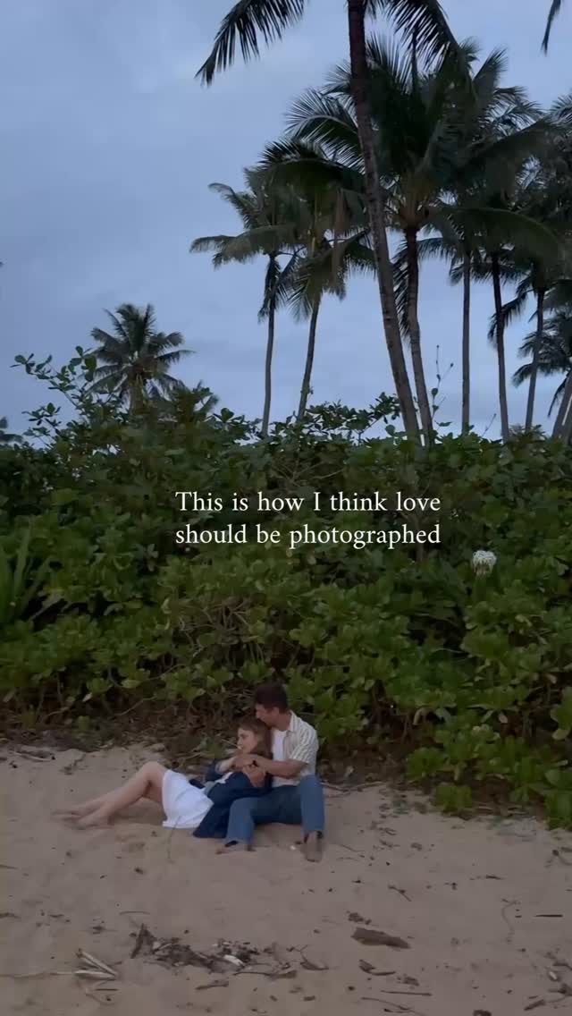 Love should be capture for sure 🫶🏽
.
.
🏷️ couple photographer, Hawaii photographer, elopement photographer, cinematic photographer, destination photographer, Kauai photographer, engagement photographer, wedding photographer