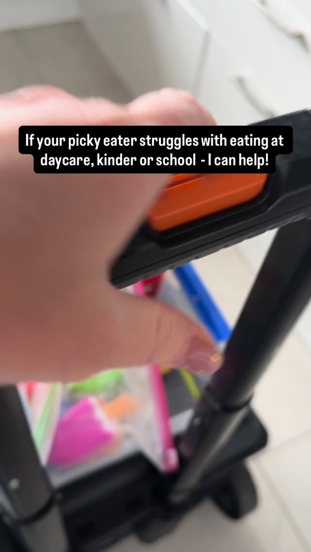 If your picky eater struggles with eating at daycare, kinder or school, it may be more than ājust picky eatingā
Many children find eating harder in busy environments due to sensory overwhelm, anxiety, distractions, routine changes, or difficulties managing mealtimes away from home.
Thatās why I offer on-site feeding observation & support sessions ā where I observe your child in their learning environment, identify barriers impacting eating, and work alongside educators and staff to develop practical supports that can help improve intake and reduce stress around meals š
Want to learn more about how this support works? DM me š
#pickyeating #mealtimesolutions #pickyeaterproblems #feedingpickyeaters #fussyeaters
