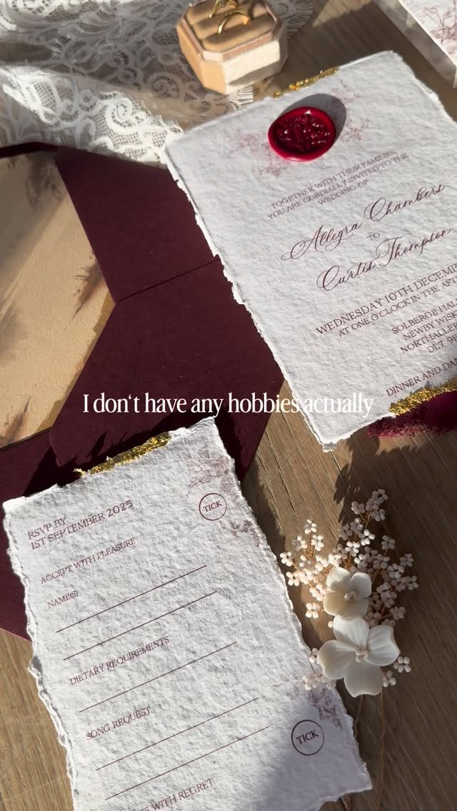 🤍WEDDING LIFE🤍
Still can’t believe I get to call this work. Creating, designing, and doing what I love every day.
But it’s hard work and dedication, making sure I create wedding stationery that captures the ideas and inspiration my couples have for their wedding day.
I hand make every piece and make sure all the small details are covered. It’s time consuming but absolutely worth it when you see the final result.
Lots of lovely designs coming this year and can’t wait to share them all 😁
.
.
.
