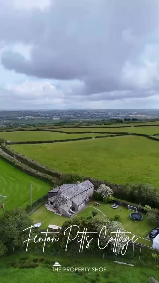 🙌 NEW TO THE MARKET 🙌
📍Fenton Pitts Cottage, Bodmin
🏠 £675,000
CHAIN FREE. Nestled within a picturesque rural setting with far-reaching countryside views towards Helman Tor, Fenton Pitts Cottage is an exceptionally well-presented four-bedroom detached home offering generous accommodation, complete privacy, and en-suite facilities to all bedrooms.
To enquire about this property, please call our Fowey Branch on 01726 217888 📞
#cornwallliving #cornishestateagents #propertiesforsale