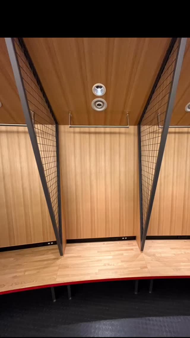 #建築金物 #ワイヤーメッシュ #競技場 #鉄 #錆止