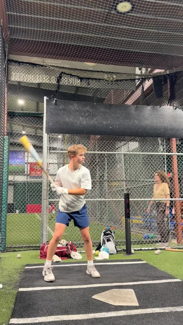 Boden doing Boden things during his most recent hitting lesson with Tyler Reis @tylerreis11
Consistently produces results 👏🏻
#cside #csidesports #baseball #hittrax