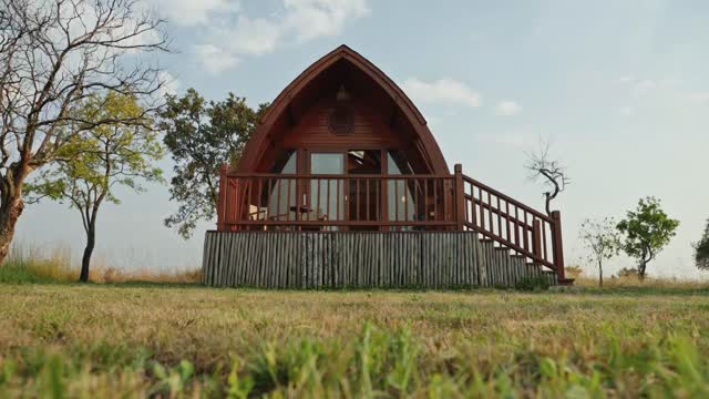 🌿 Wake up in the heart of the wild at The Ark Safari Camp 🦁✨
Surrounded by breathtaking nature, unforgettable wildlife moments, and true African safari atmosphere — this is where adventure meets comfort in Tanzania.
From sunrise game drives to peaceful evenings under the African sky, every moment feels magical.
📍 Experience Tanzania with Gnade Safaris
🌍 www.gnadesafaris.com
#TheArkSafariCamp #TanzaniaSafari #LuxurySafari #WildlifeAdventure #GnadeSafaris
