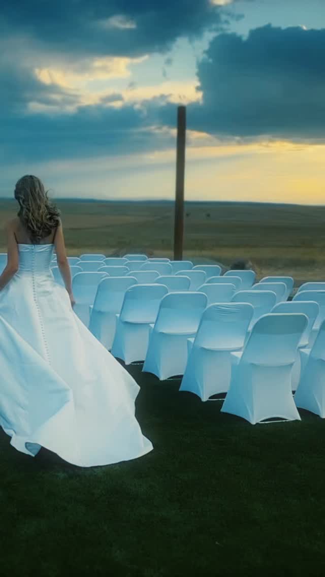 Imagine the space and time to truly make our venue your own for the entire weekend.
✨ Rehearsal dinners under the Wyoming sky
✨ Late-night hangs with your bridal party on-site
✨ Slow wedding mornings in dedicated bridal & groomsman suites
✨ A full wedding day with mountain views and our open-air pavilion
✨ Sunday brunches, boating, beach time, hiking, and Glendo State Park adventures
With 120 acres, on-site lodging, and space for intimate weddings all the way to 300+ guest receptions, your wedding becomes more than an event… it becomes a destination weekend your guests will never forget.
Because the best weddings aren’t just one day anymore. 🩵
#WyomingWeddingVenue
#ColoradoWeddingVenue
#NebraskaWeddingVenue
#DestinationWeddingVenue
#WeddingWeekend
WeddingWeekendExperience