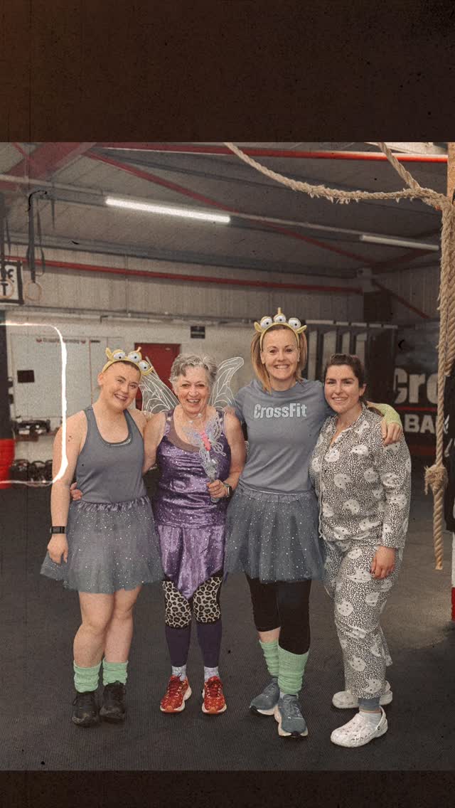 Wank Wednesday looked a little different this week...
Come dressed in anything but gym wear...
Our members understood the assignment and ran at it full tilt π€£
Life is too short for boring workouts.
Surround yourself with fun, laughter and some crazy people and the rest comes easyπ€β€οΈ
#crossfitbarnsley #wankwednesday #fancydress